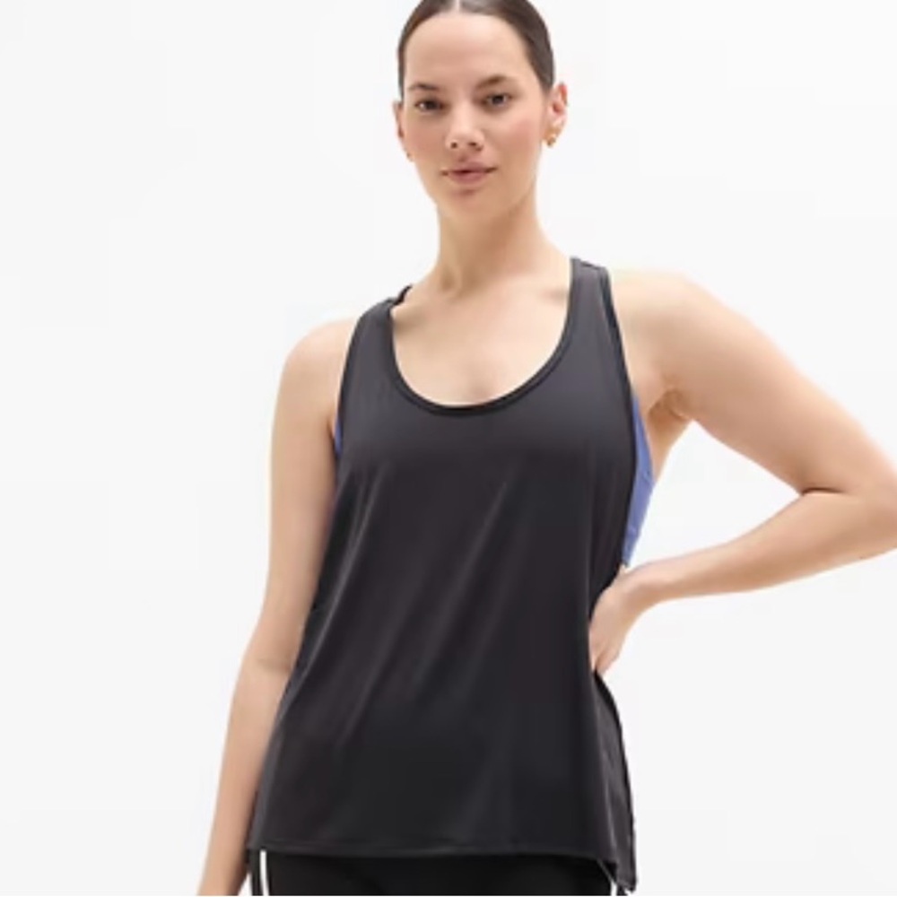 NWT SOLD OUT Athleta With Ease Sport Racerback Tank Top in Black